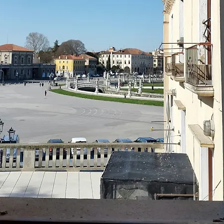 Al Prato Ξενοδοχείο